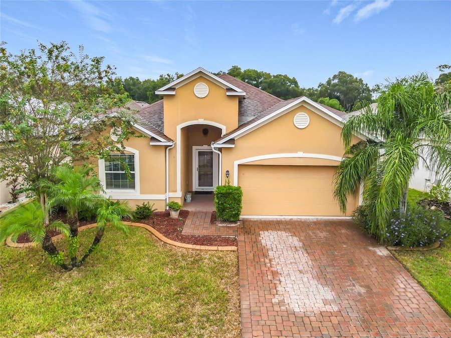 Property photo for 141 W FIESTA KEY LOOP, Deland, FL