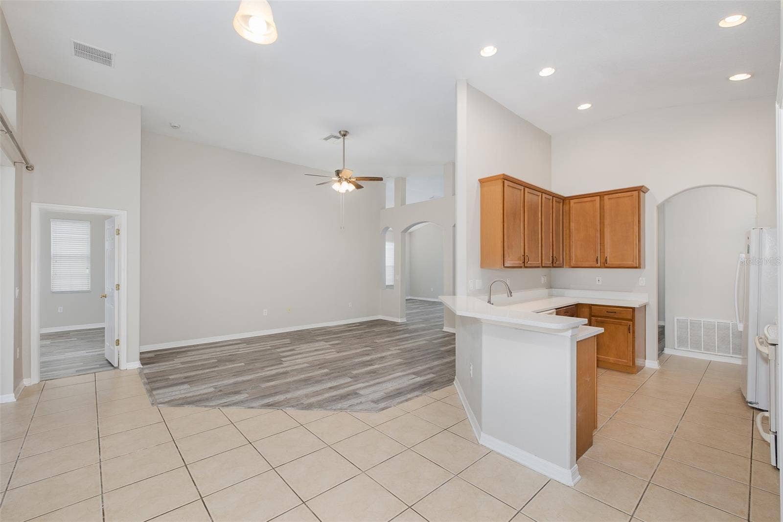 5815 JUSTICIA LOOP, Land O Lakes, FL 34639 5815 JUSTICIA LOOP, Land O Lakes, FL 34639