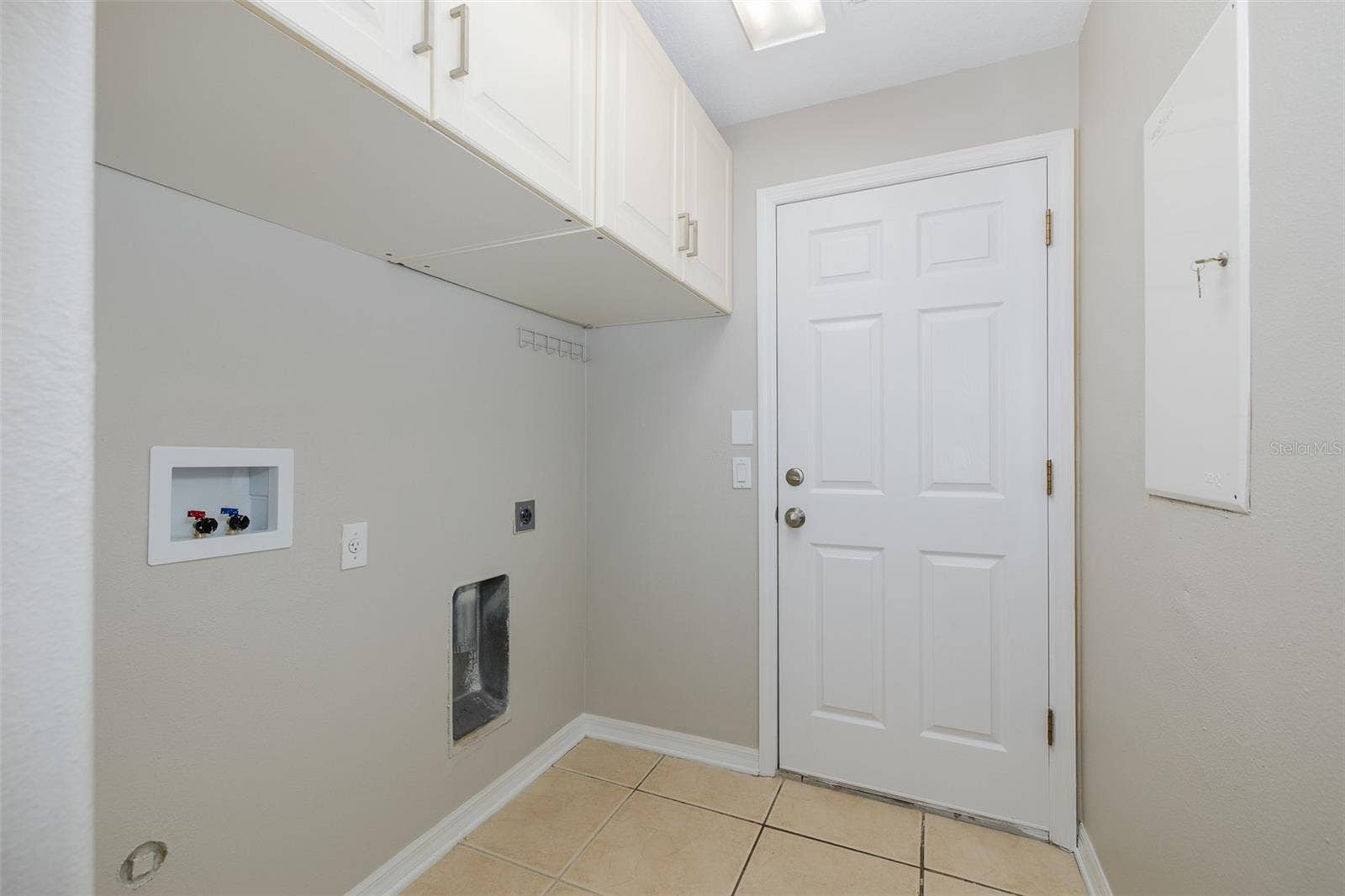 5815 JUSTICIA LOOP, Land O Lakes, FL 34639 5815 JUSTICIA LOOP, Land O Lakes, FL 34639