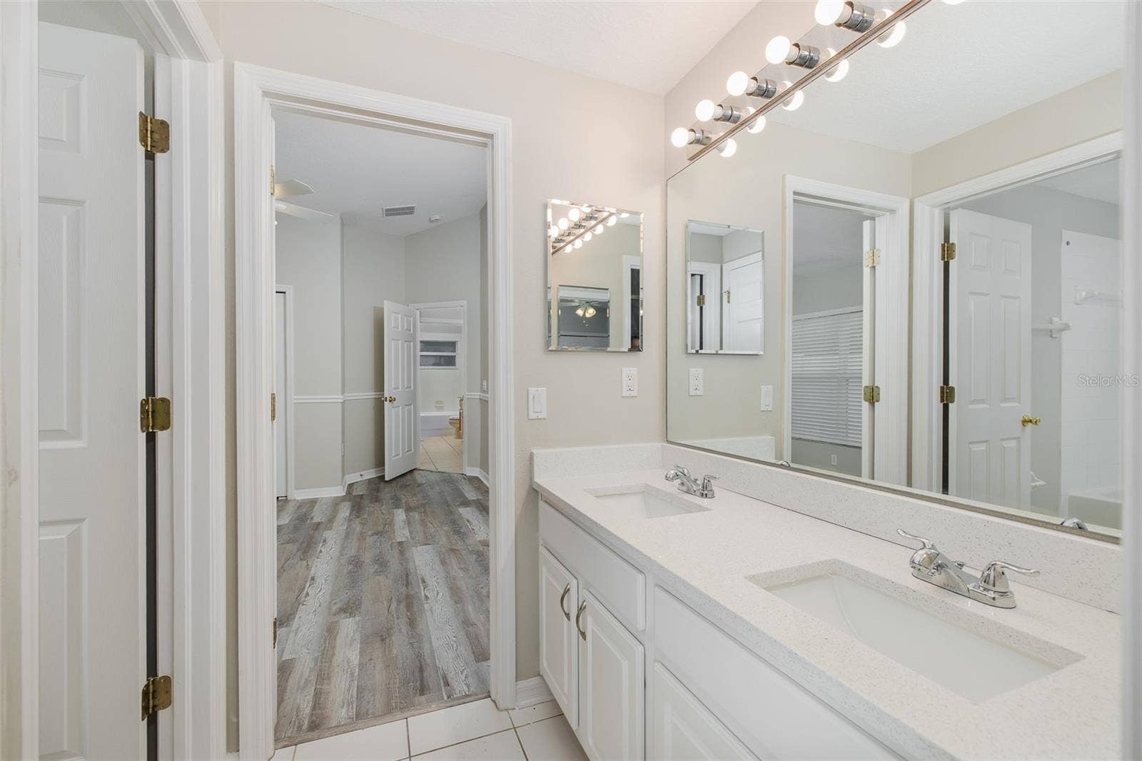 5815 JUSTICIA LOOP, Land O Lakes, FL 34639 5815 JUSTICIA LOOP, Land O Lakes, FL 34639
