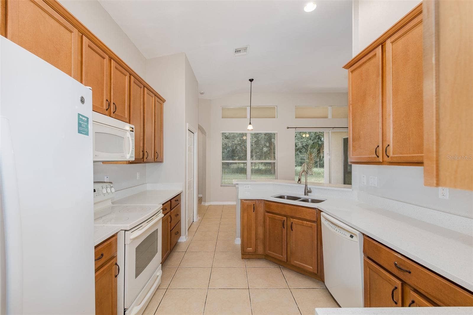 5815 JUSTICIA LOOP, Land O Lakes, FL 34639 5815 JUSTICIA LOOP, Land O Lakes, FL 34639