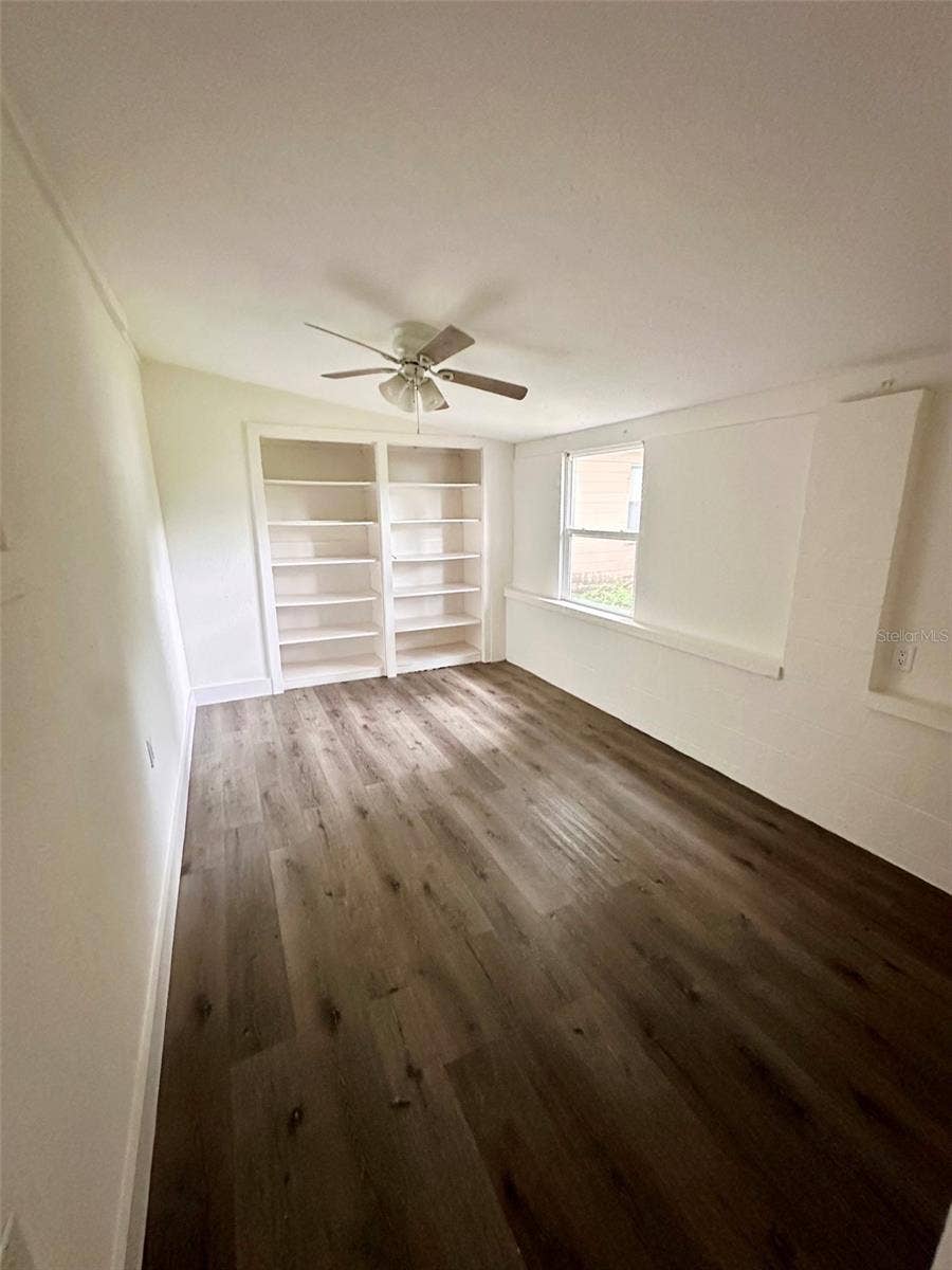 5231 48TH TERRACE N, St Petersburg, FL 33709 5231 48TH TERRACE N, St Petersburg, FL 33709