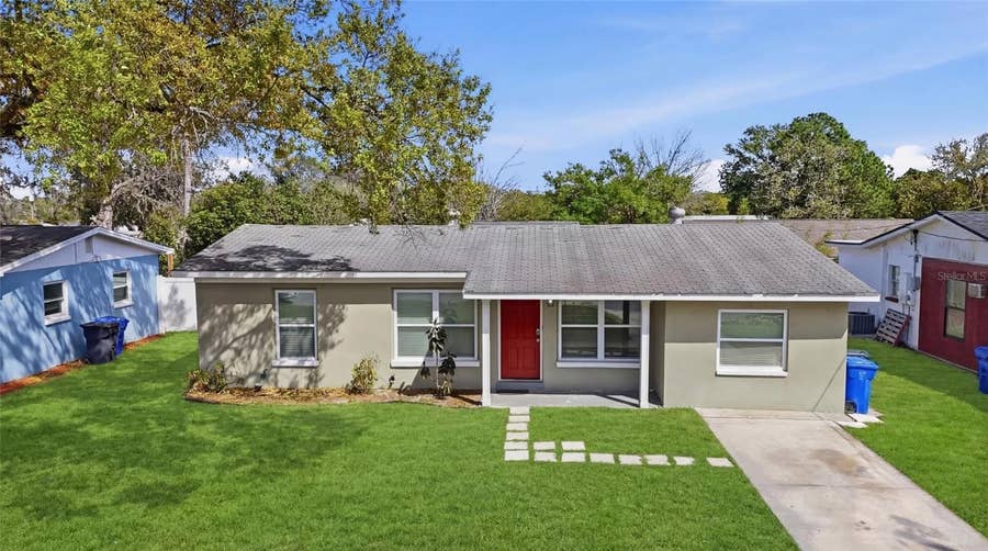 Property photo for 8609 CHINABERRY DRIVE, Tampa, FL