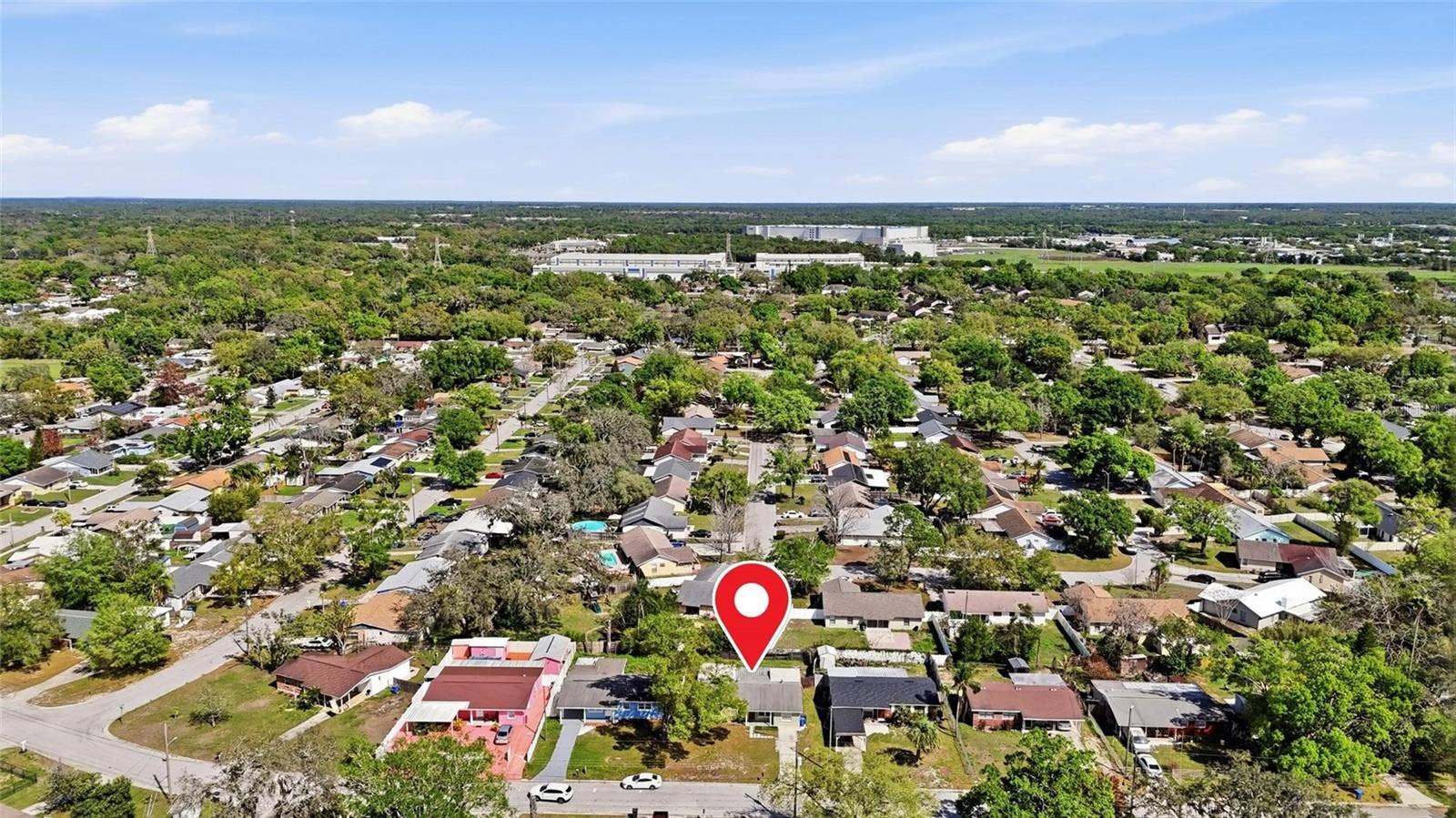 8609 CHINABERRY DRIVE, Tampa, FL 33637 8609 CHINABERRY DRIVE, Tampa, FL 33637