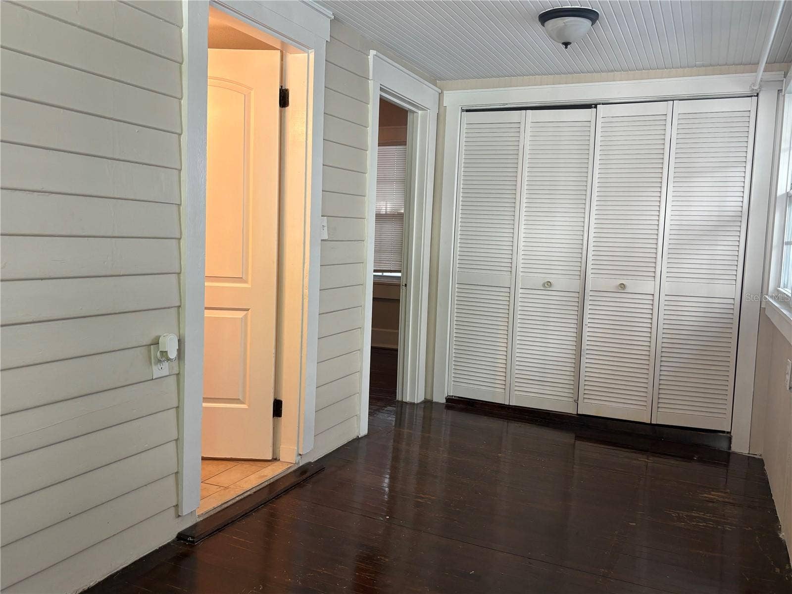 833 11TH AVENUE N, St Petersburg, FL 33701