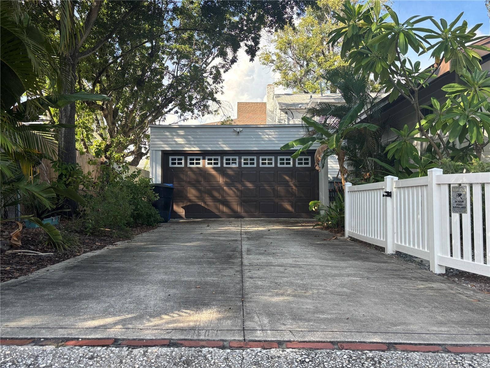 833 11TH AVENUE N, St Petersburg, FL 33701