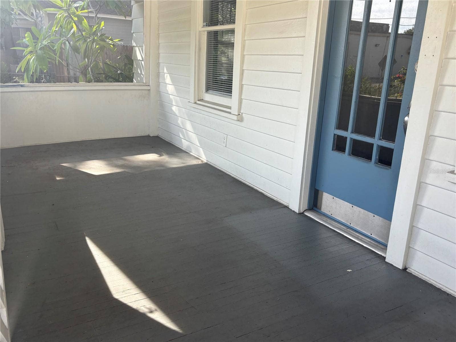 833 11TH AVENUE N, St Petersburg, FL 33701