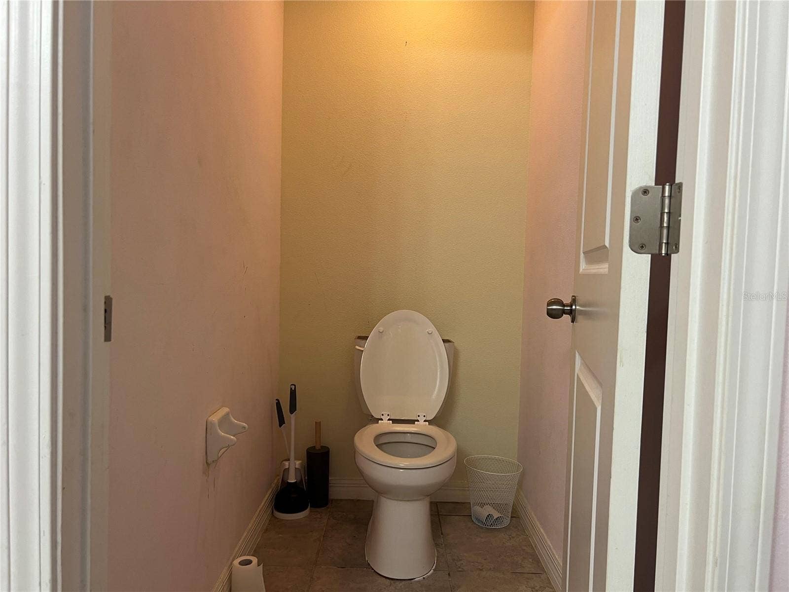 4908 BABBLING BROOK LANE, Wimauma, FL 33598 Pravite room
