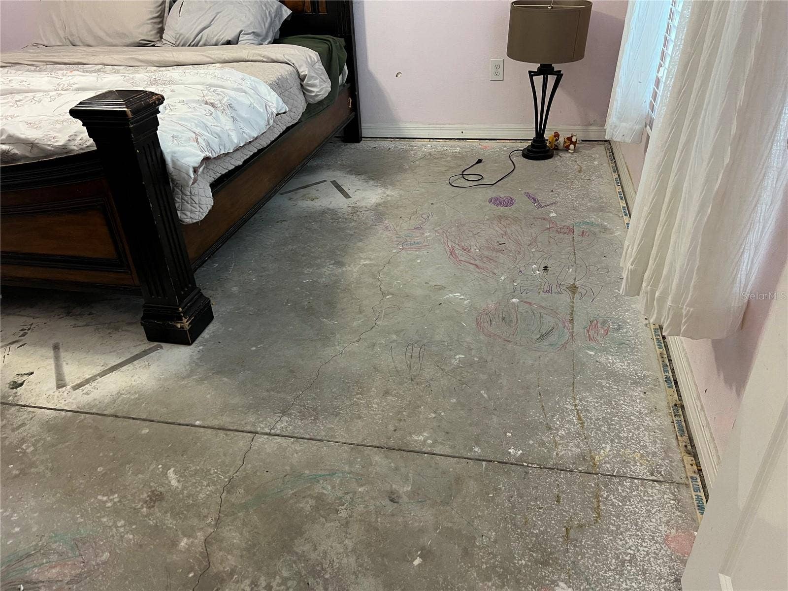 4908 BABBLING BROOK LANE, Wimauma, FL 33598 Needs flooring