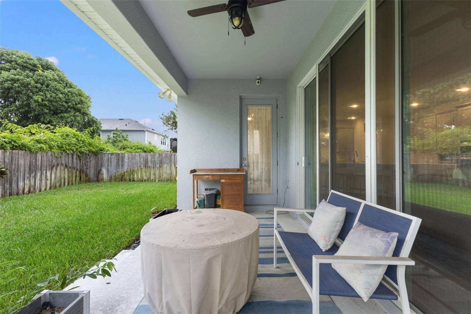 4009 W CARMEN STREET, Tampa, FL 33609 Covered lanai
