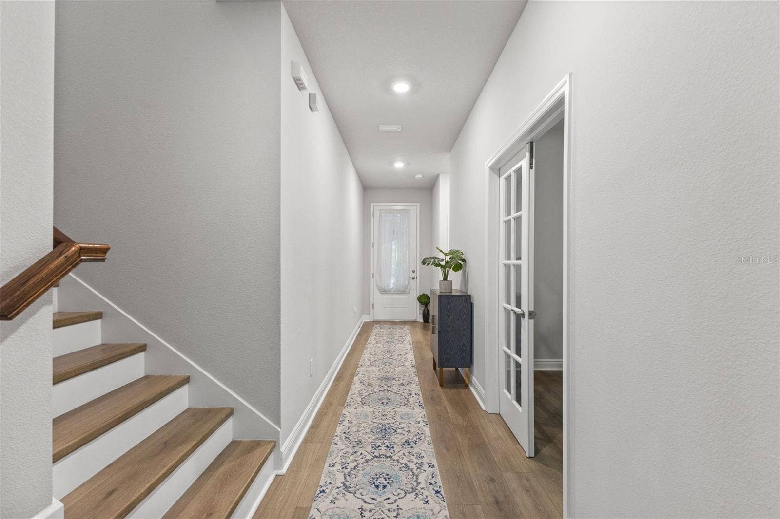 4009 W CARMEN STREET, Tampa, FL 33609 Stairs to 2nd floor, office to the right