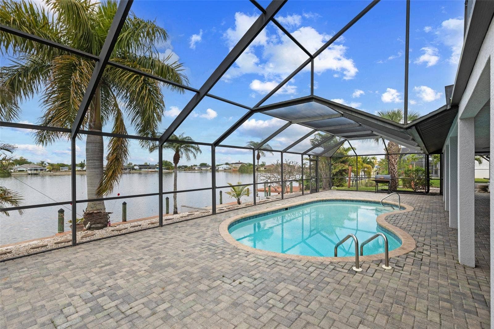 313 SE 6TH STREET, Cape Coral, FL 33990 313 SE 6TH STREET, Cape Coral, FL 33990