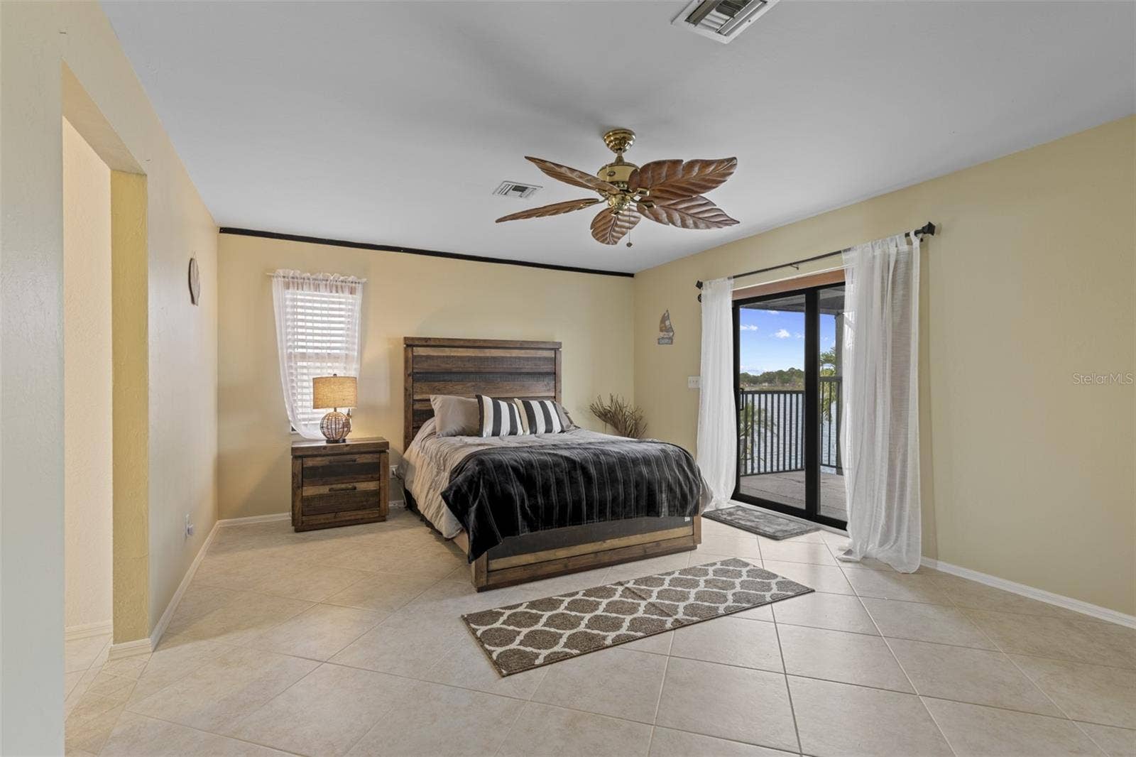 313 SE 6TH STREET, Cape Coral, FL 33990 313 SE 6TH STREET, Cape Coral, FL 33990