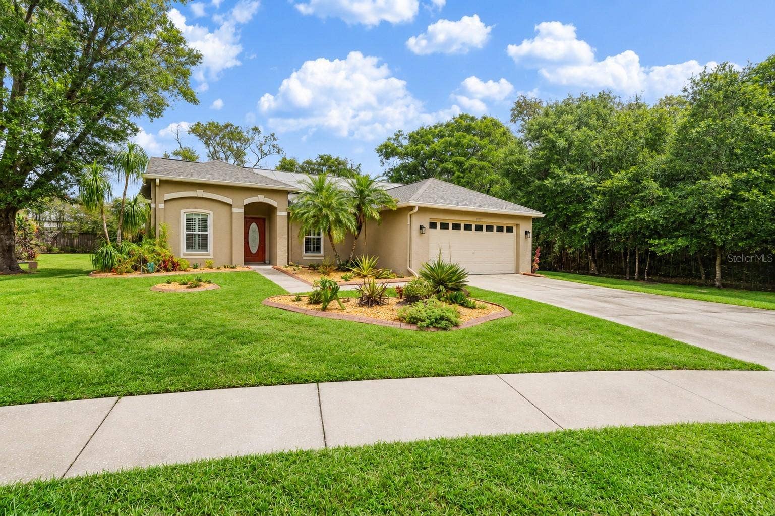 14701 REDCLIFF DRIVE, Tampa, FL 33625 14701 REDCLIFF DRIVE, Tampa, FL 33625
