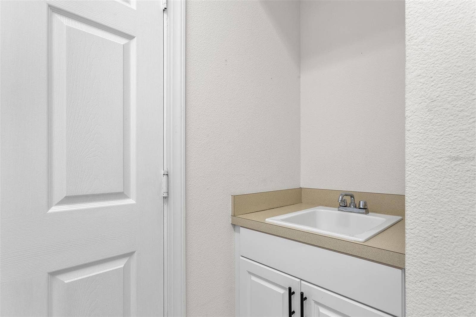 4925 SANDY BROOK CIRCLE, Wimauma, FL 33598 4925 SANDY BROOK CIRCLE, Wimauma, FL 33598