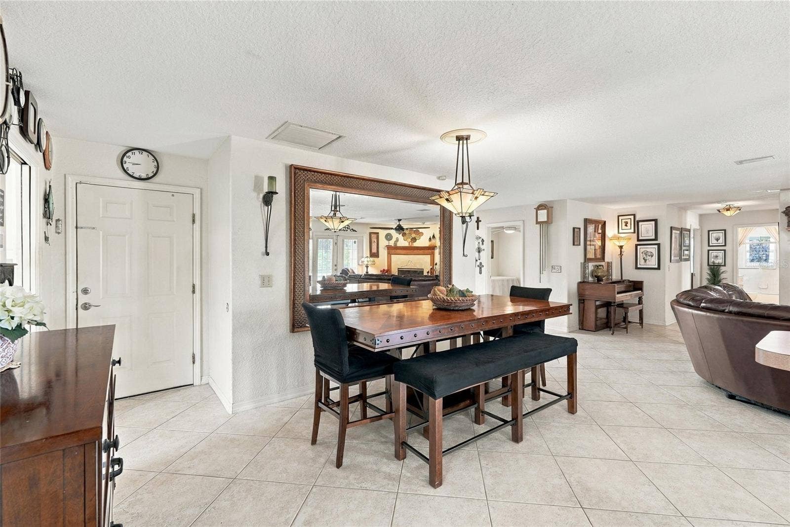 9606 62ND AVENUE N, St Petersburg, FL 33708 9606 62ND AVENUE N, St Petersburg, FL 33708