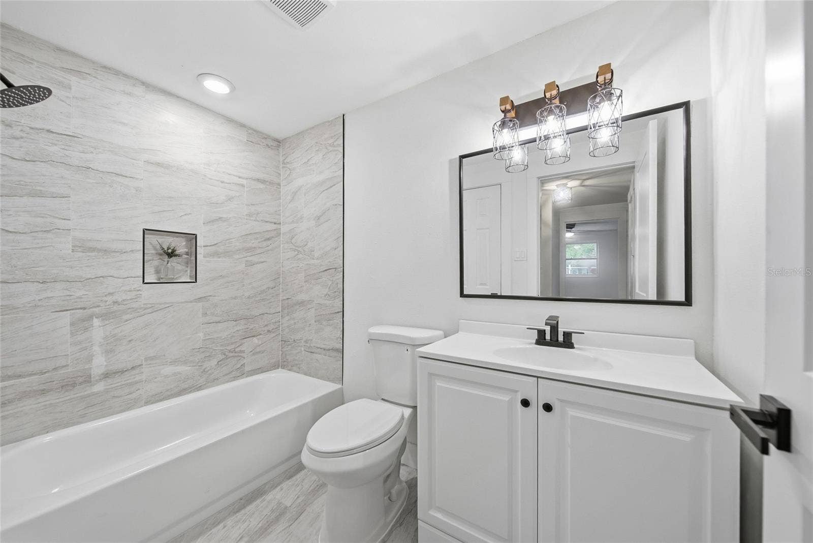 3027 REDWOOD AVENUE, Lakeland, FL 33803