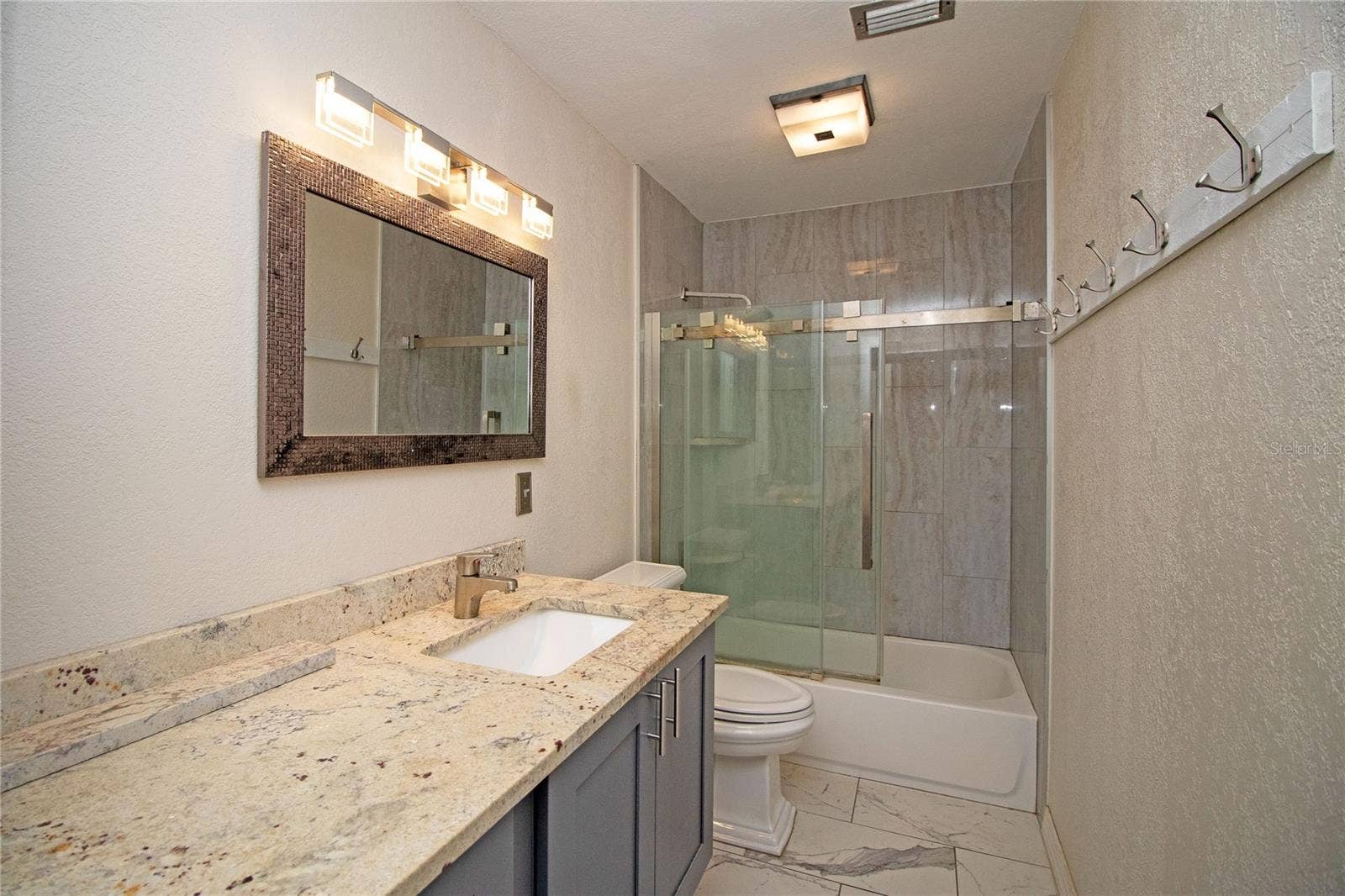 1640 CAPE HOPE AVENUE NE, #2, St Petersburg, FL 33702 1640 CAPE HOPE AVENUE NE, #2, St Petersburg, FL 33702
