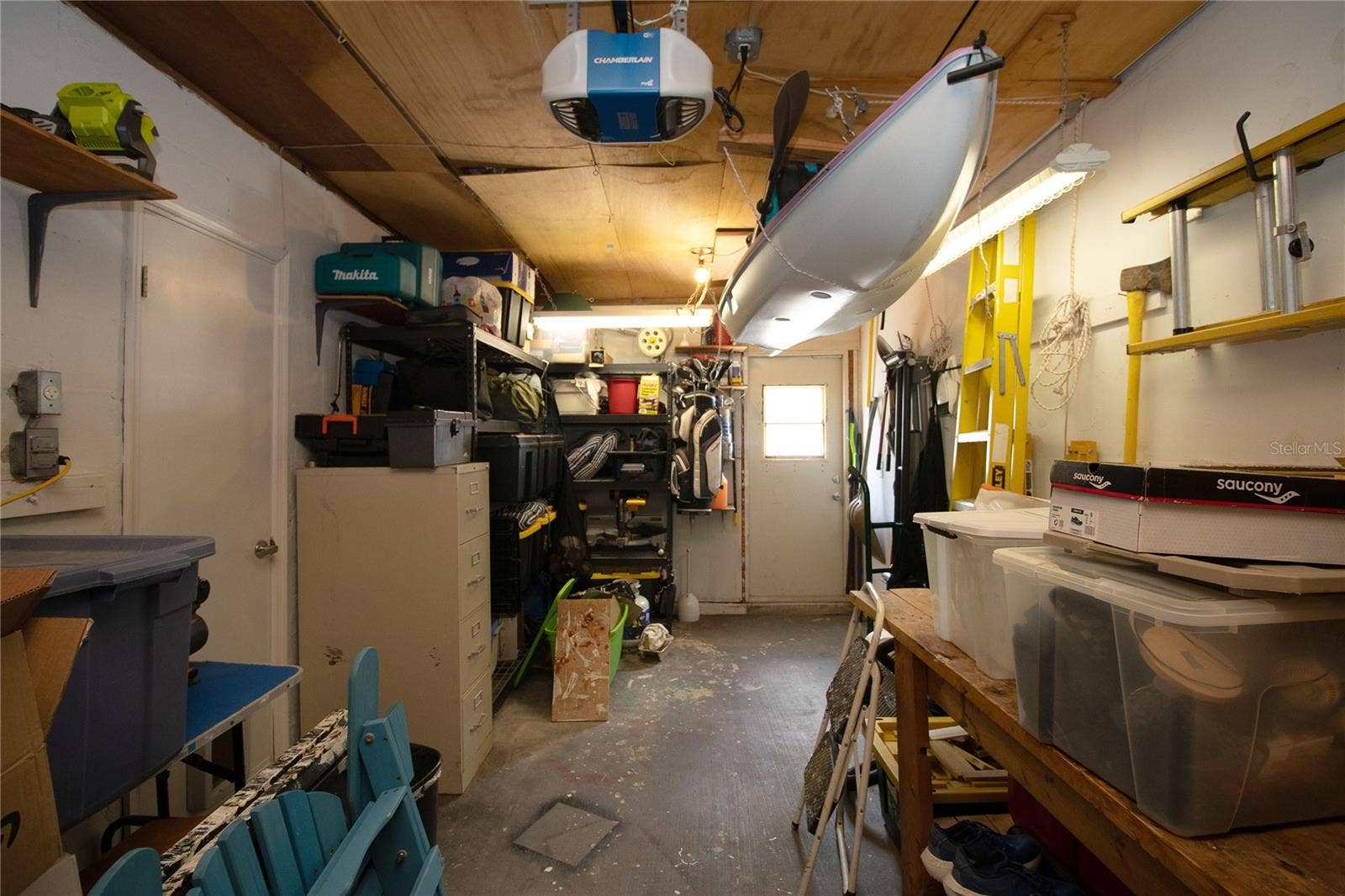 1640 CAPE HOPE AVENUE NE, #2, St Petersburg, FL 33702 One car garage
