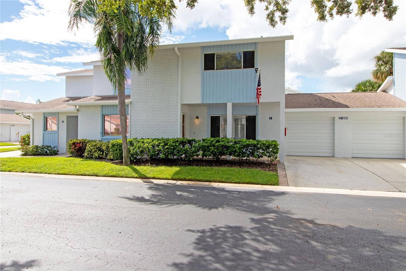 1640 CAPE HOPE AVENUE NE, #2, St Petersburg, FL 33702 Welcome home!