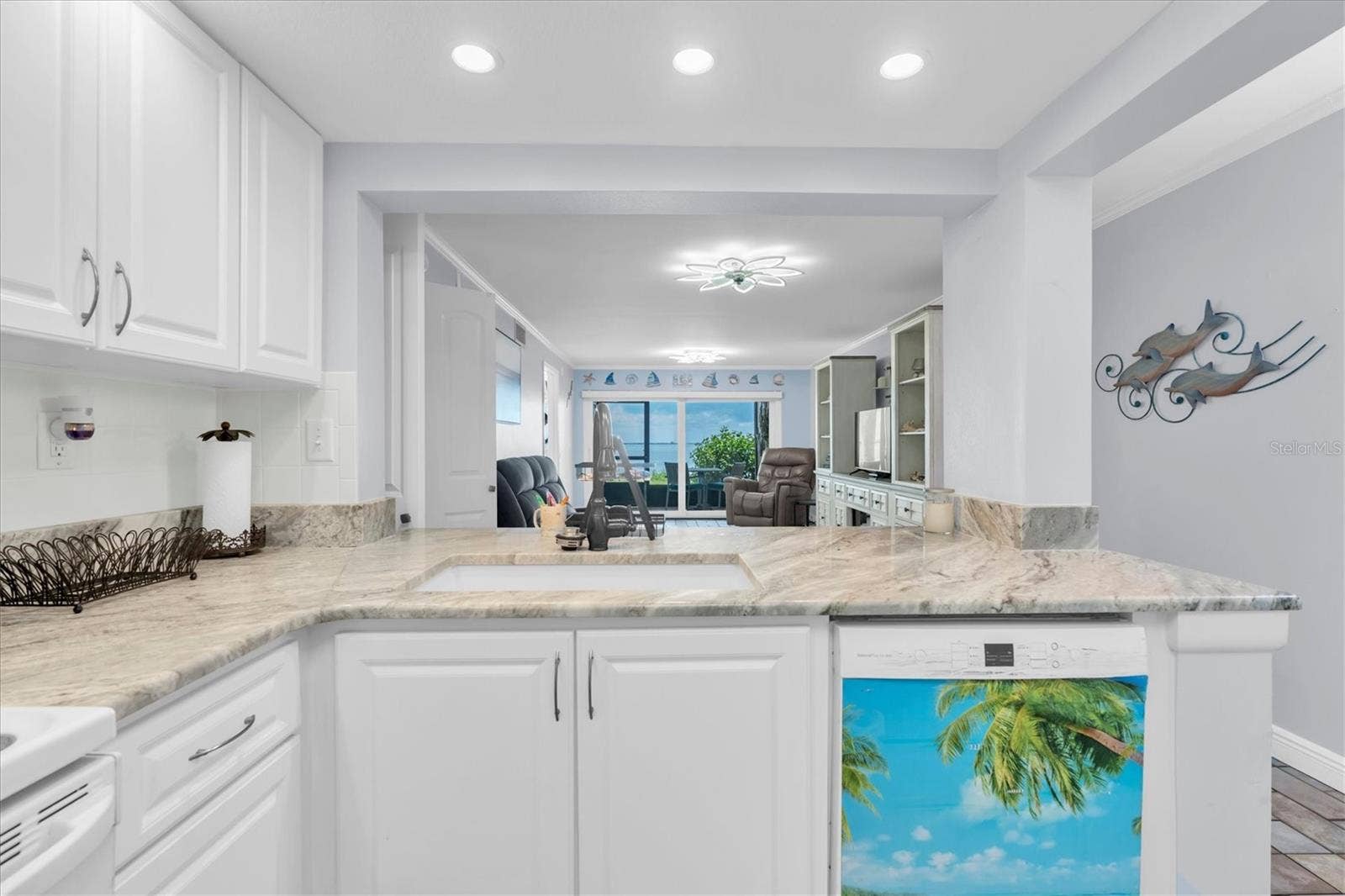 6372 PALMA DEL MAR BOULEVARD S, #111, St Petersburg, FL 33715