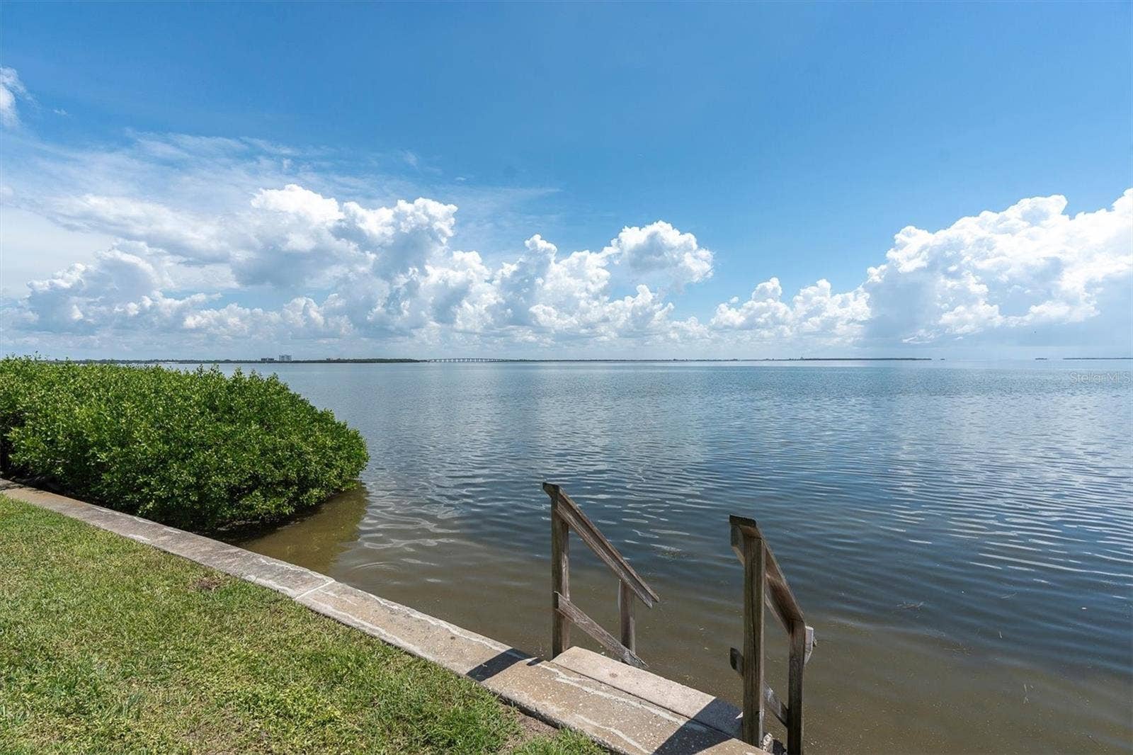 6372 PALMA DEL MAR BOULEVARD S, #111, St Petersburg, FL 33715