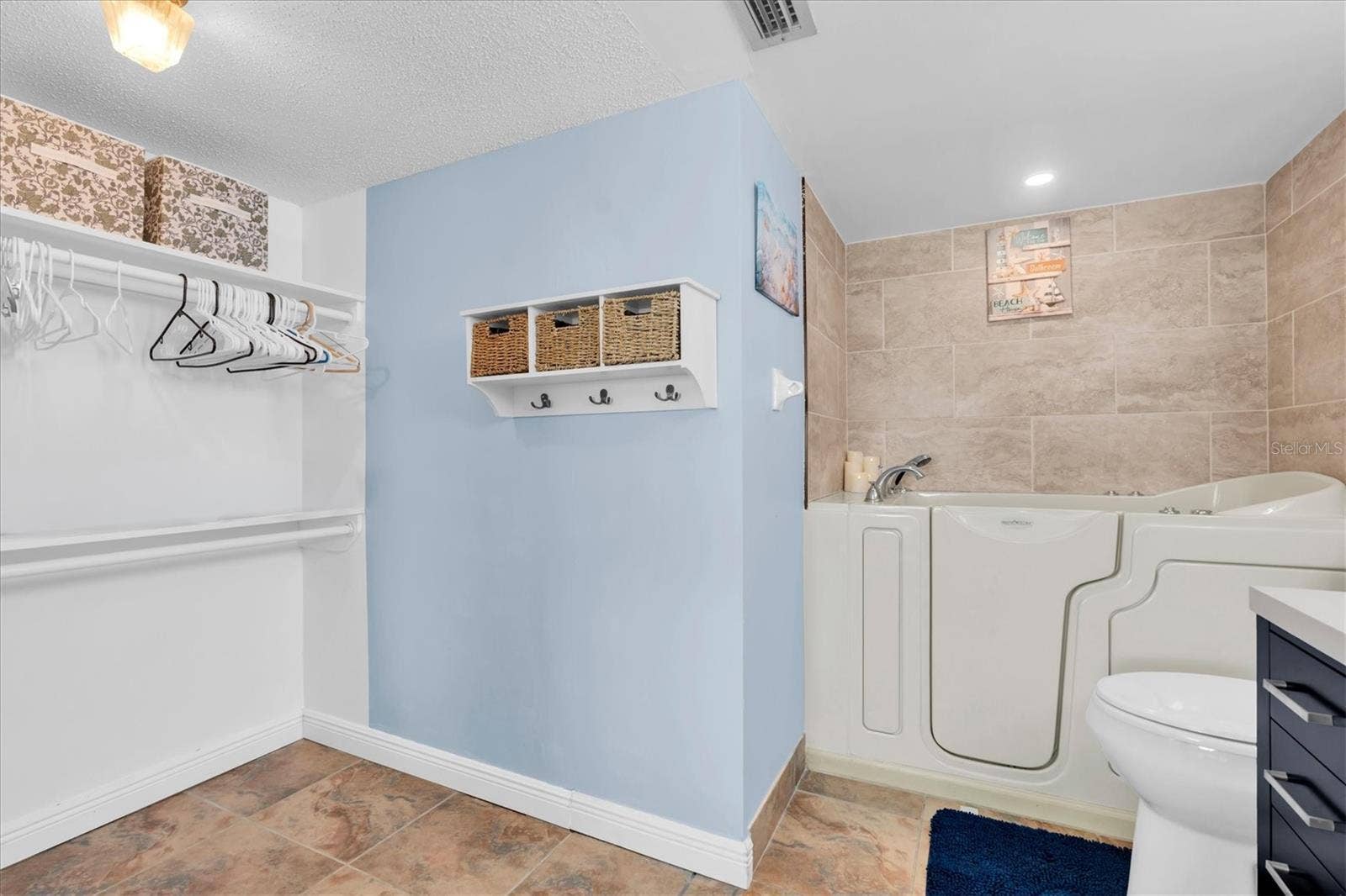 6372 PALMA DEL MAR BOULEVARD S, #111, St Petersburg, FL 33715