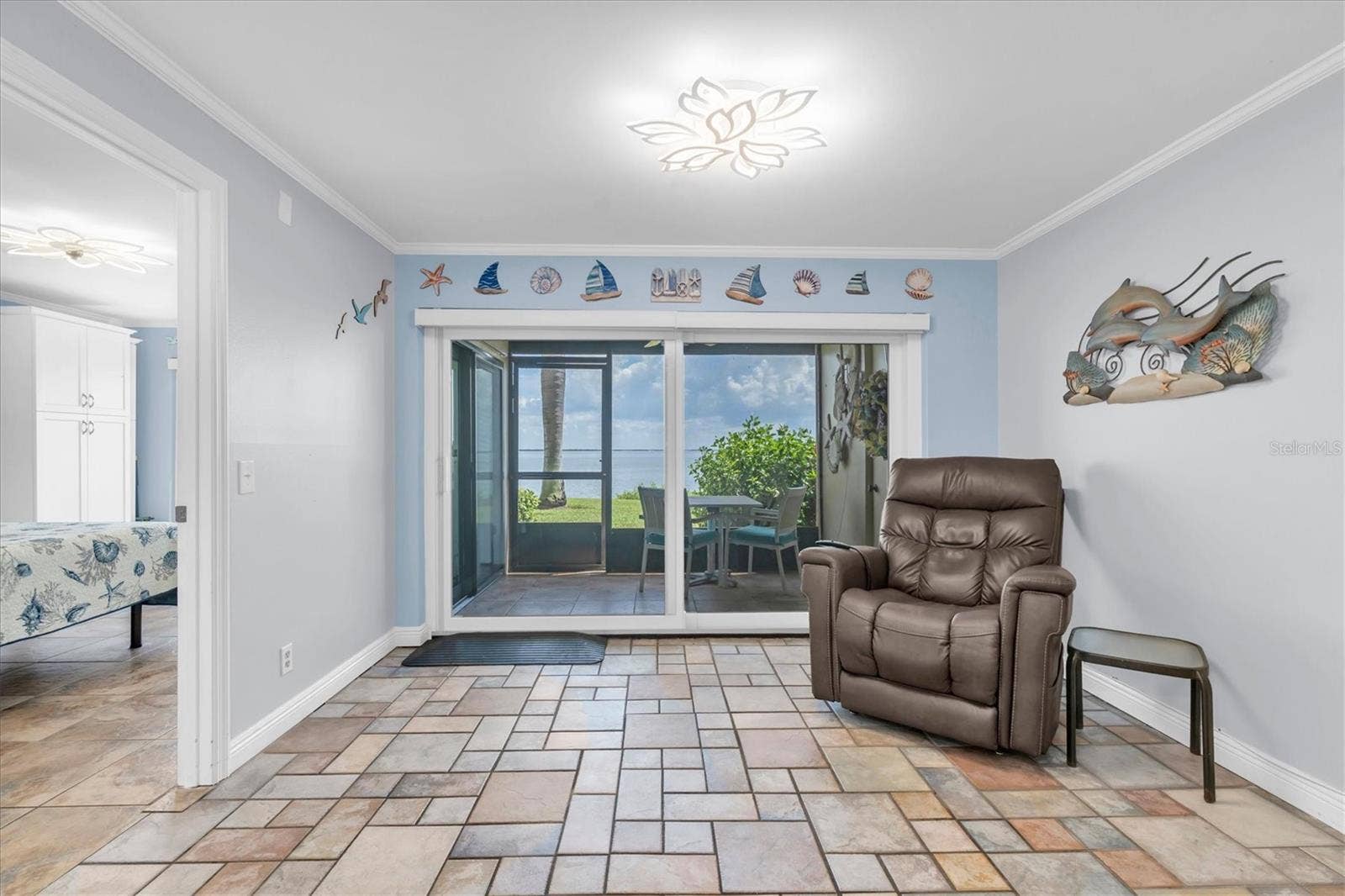 6372 PALMA DEL MAR BOULEVARD S, #111, St Petersburg, FL 33715