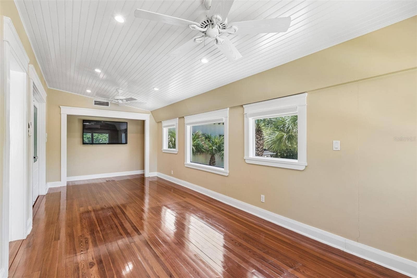 1505 S HOWARD AVENUE, Tampa, FL 33606
