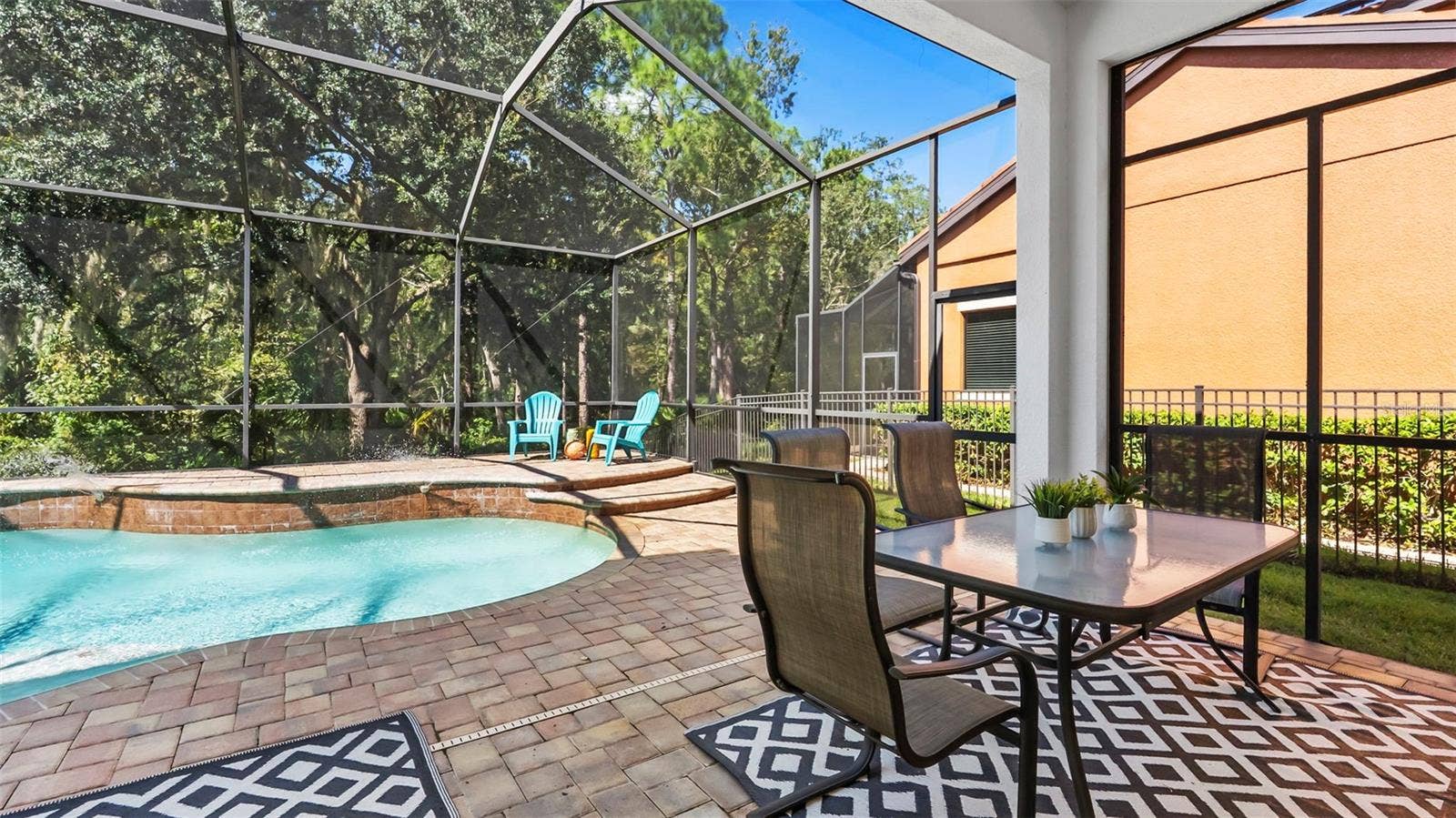 Pool-Covered/Screened Lanai & Seating Area