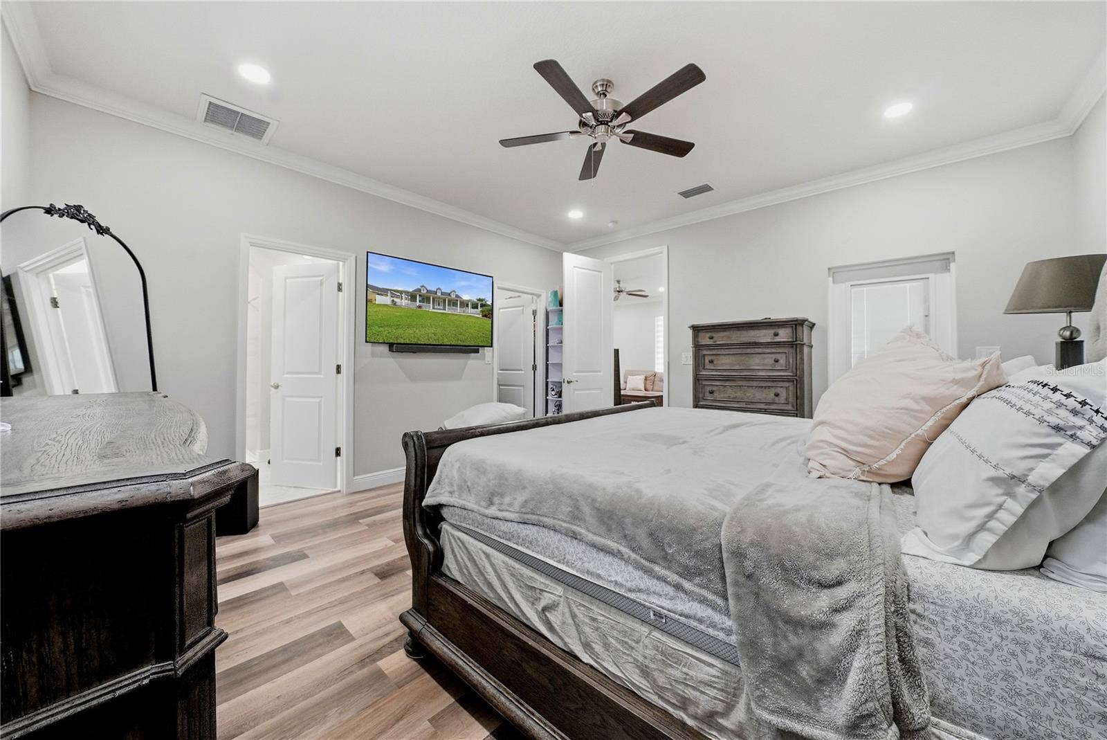 608 4TH STREET SW, Largo, FL 33770 Primary bedroom
