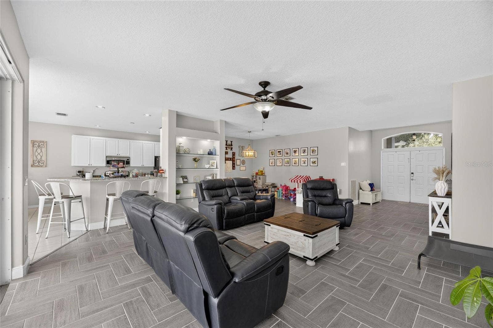 12419 RIVERGLEN DRIVE, Riverview, FL 33569 12419 RIVERGLEN DRIVE, Riverview, FL 33569