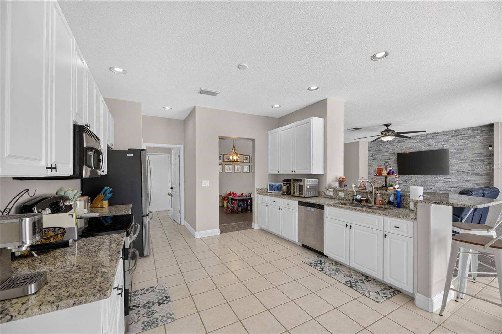 12419 RIVERGLEN DRIVE, Riverview, FL 33569 12419 RIVERGLEN DRIVE, Riverview, FL 33569