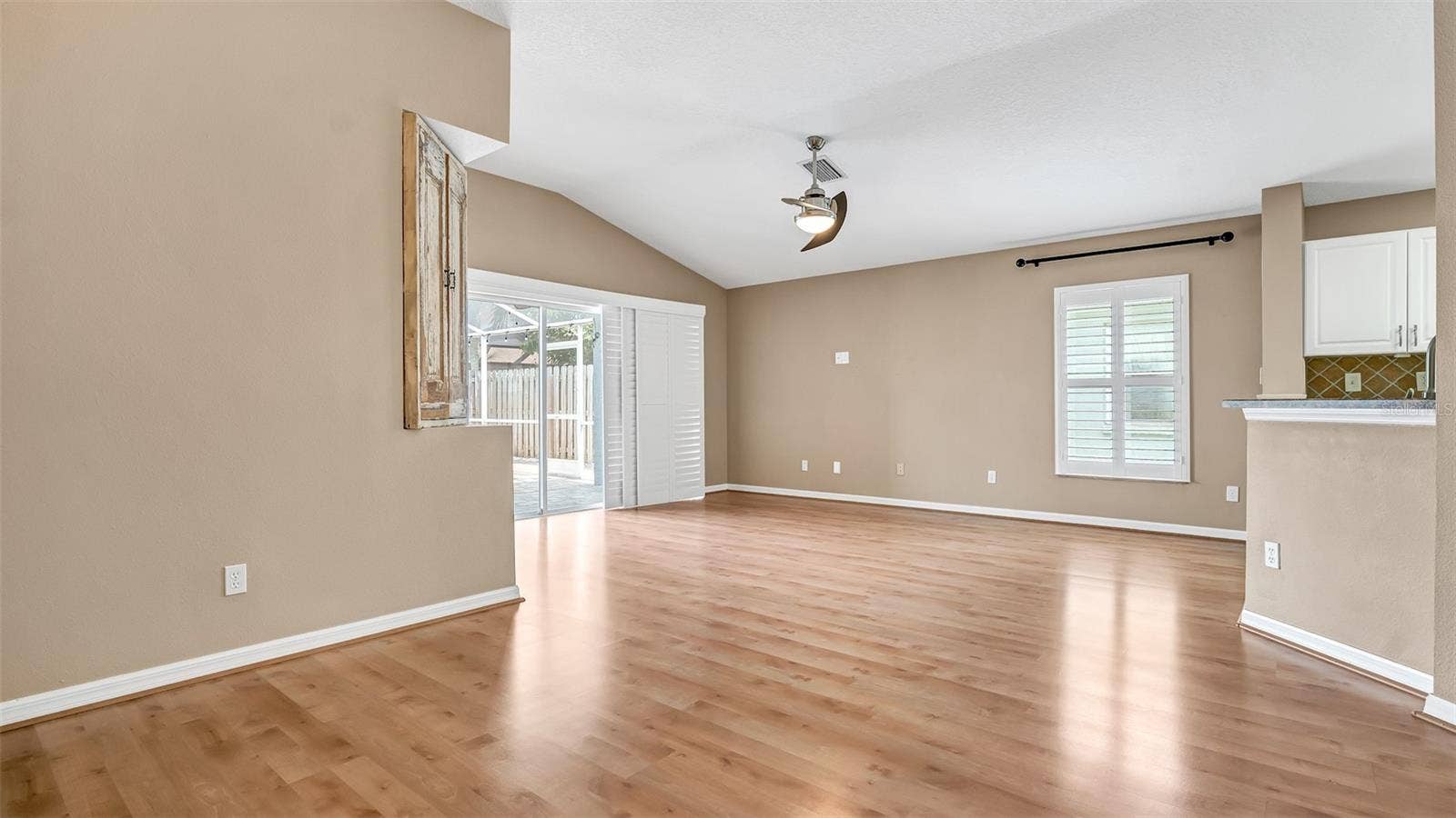 9918 HARTWELL BRIDGE CIRCLE, Tampa, FL 33626