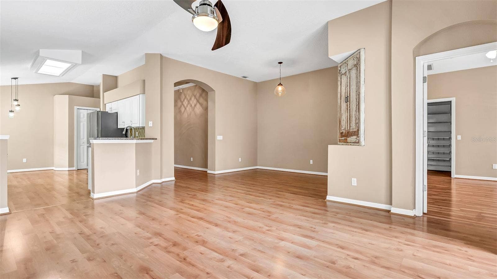 9918 HARTWELL BRIDGE CIRCLE, Tampa, FL 33626
