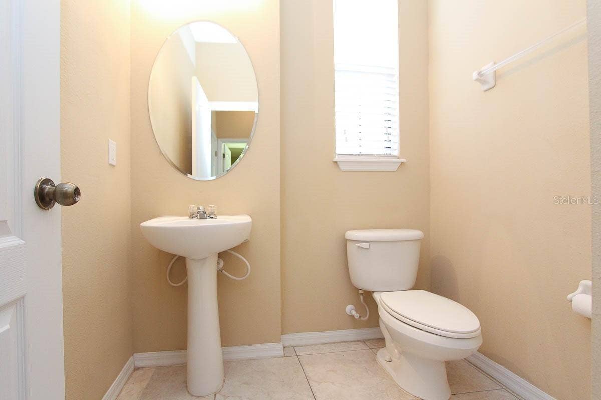 16515 KINGLETRIDGE AVENUE, Lithia, FL 33547 16515 KINGLETRIDGE AVENUE, Lithia, FL 33547