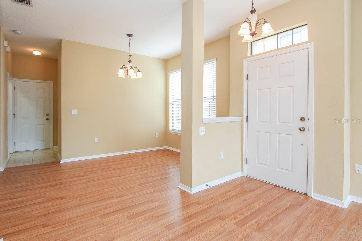 16515 KINGLETRIDGE AVENUE, Lithia, FL 33547 16515 KINGLETRIDGE AVENUE, Lithia, FL 33547