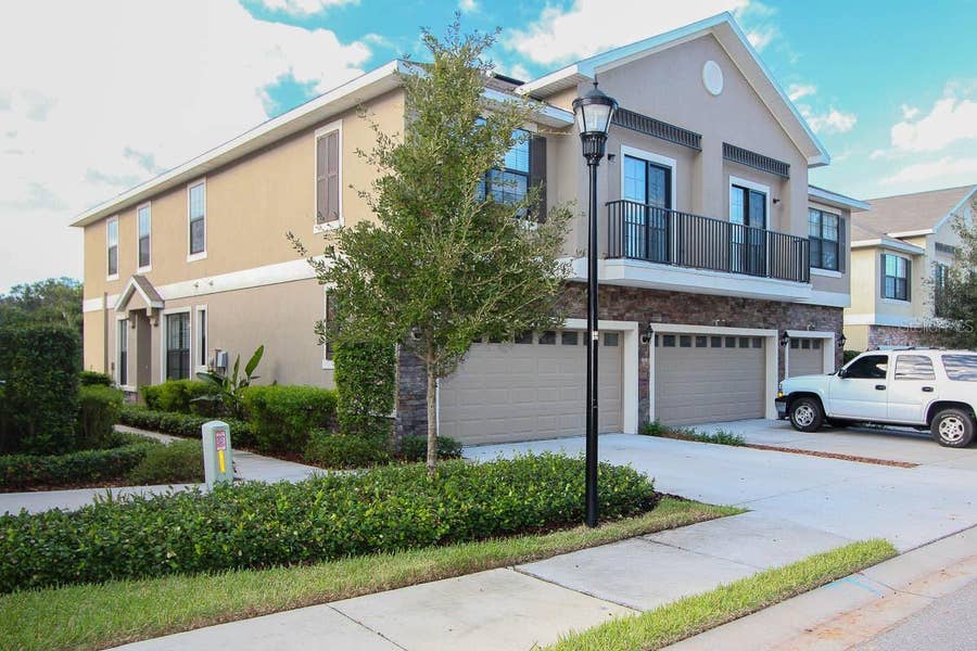 Property photo for 16515 KINGLETRIDGE AVENUE, Lithia, FL