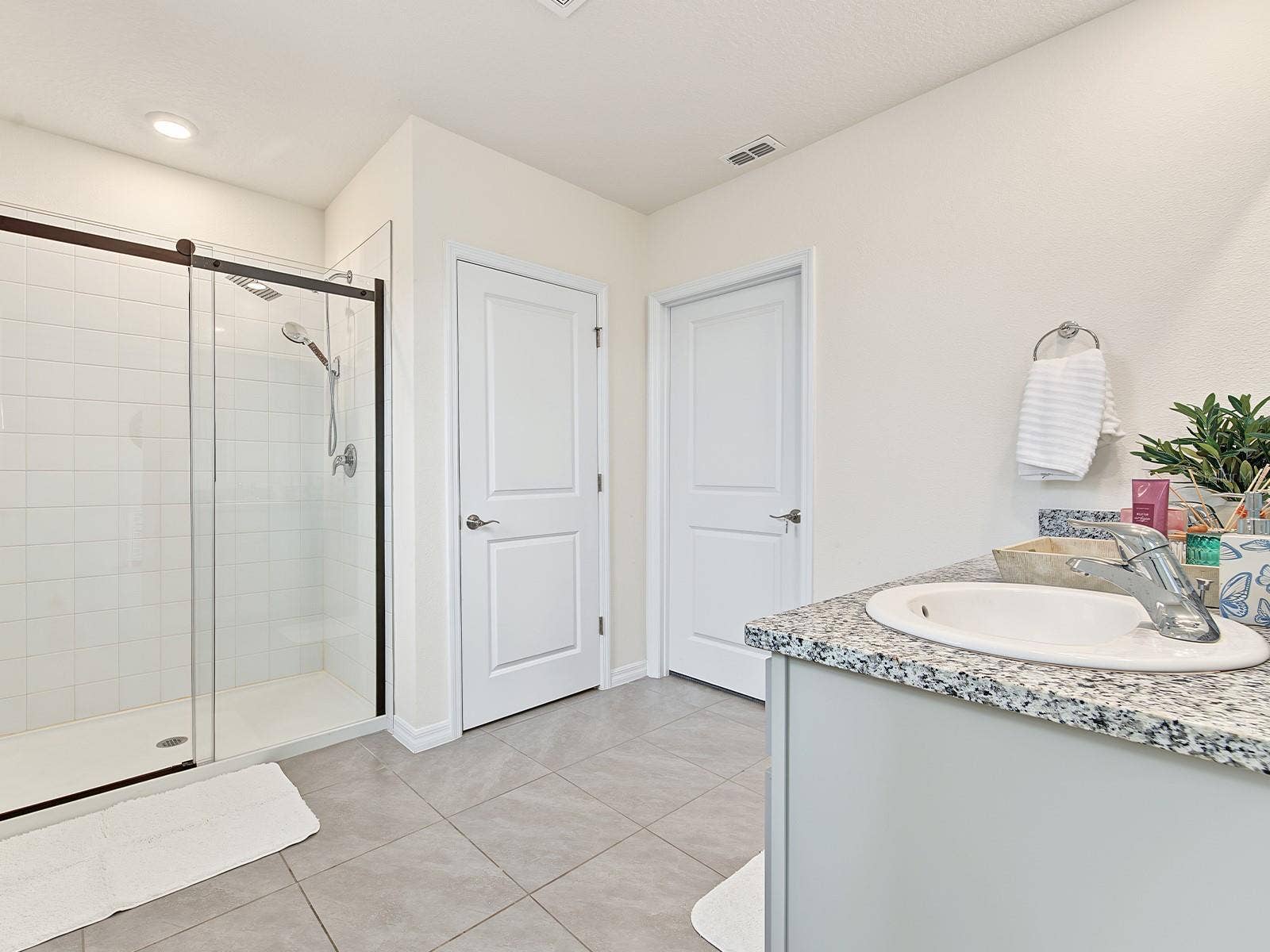 36013 ELLSWORTH PLACE, Zephyrhills, FL 33541 36013 ELLSWORTH PLACE, Zephyrhills, FL 33541