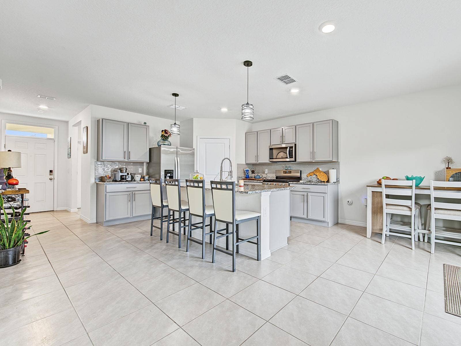 36013 ELLSWORTH PLACE, Zephyrhills, FL 33541 36013 ELLSWORTH PLACE, Zephyrhills, FL 33541