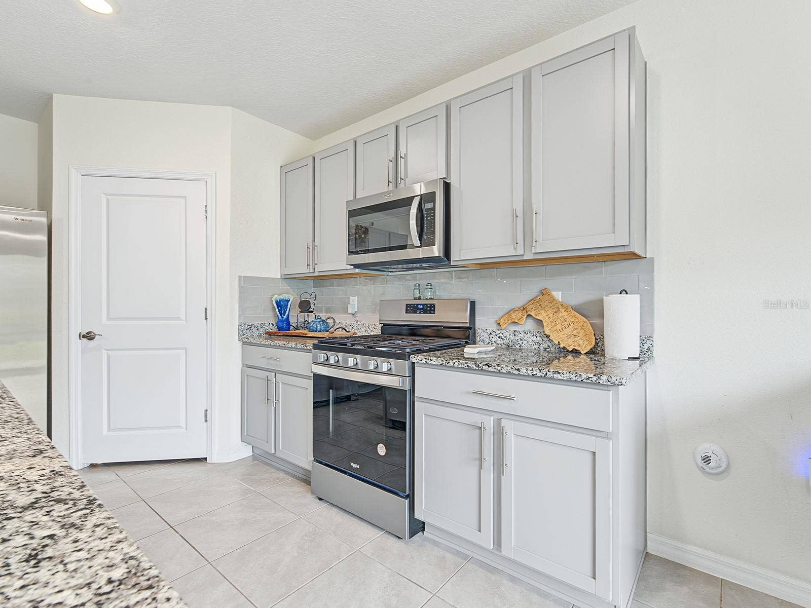 36013 ELLSWORTH PLACE, Zephyrhills, FL 33541 36013 ELLSWORTH PLACE, Zephyrhills, FL 33541