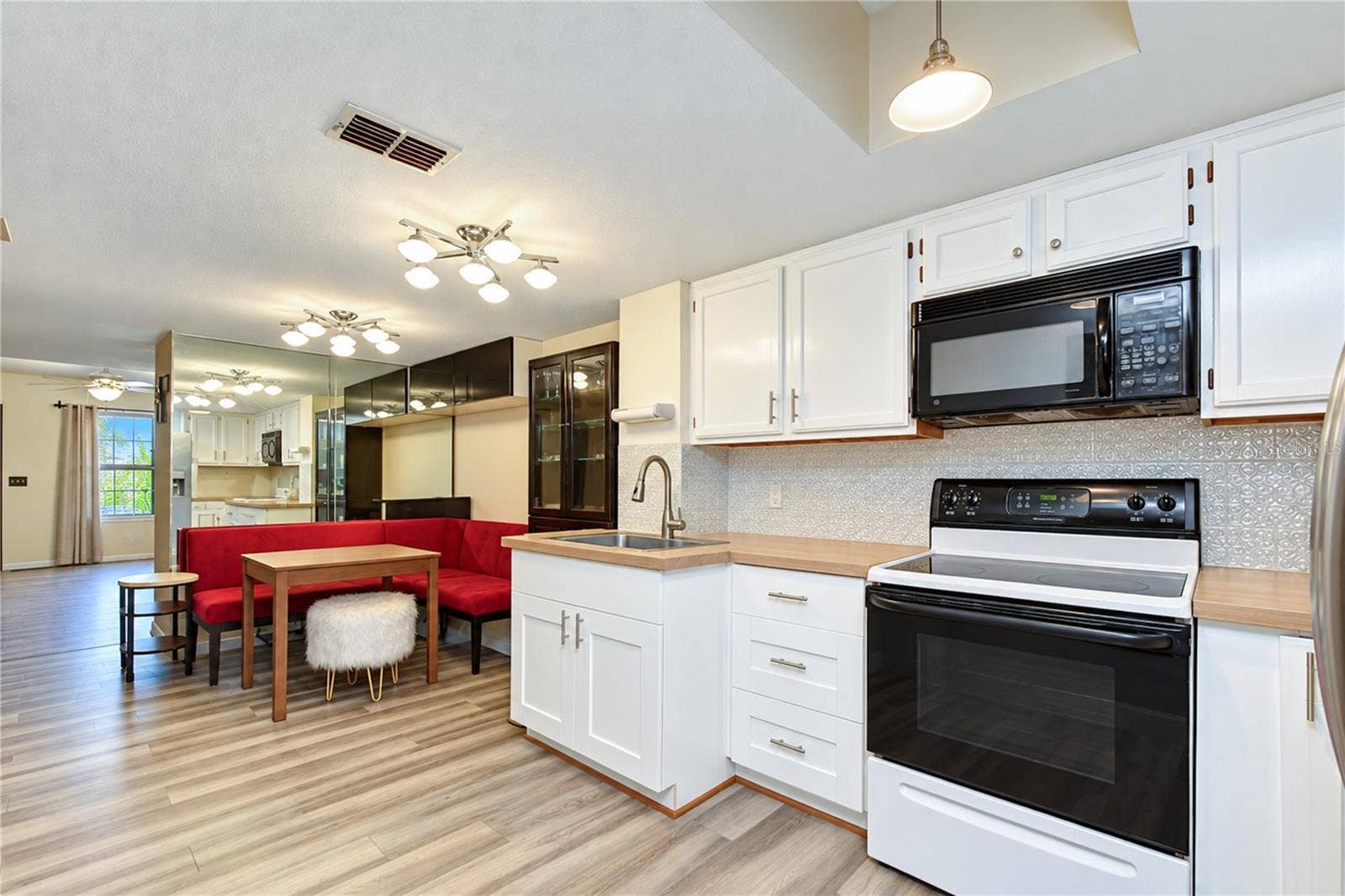 8622 COBBLER PLACE, Tampa, FL 33615