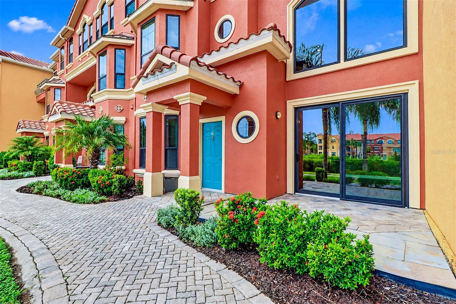 2733 VIA CIPRIANI, #815A, Clearwater, FL 33764