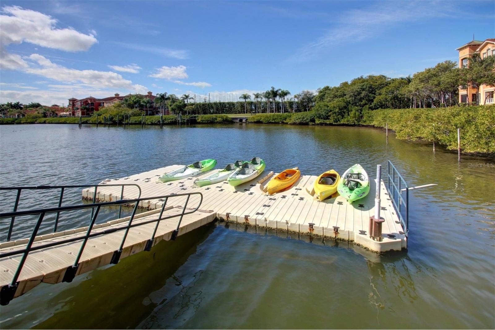 2733 VIA CIPRIANI, #815A, Clearwater, FL 33764