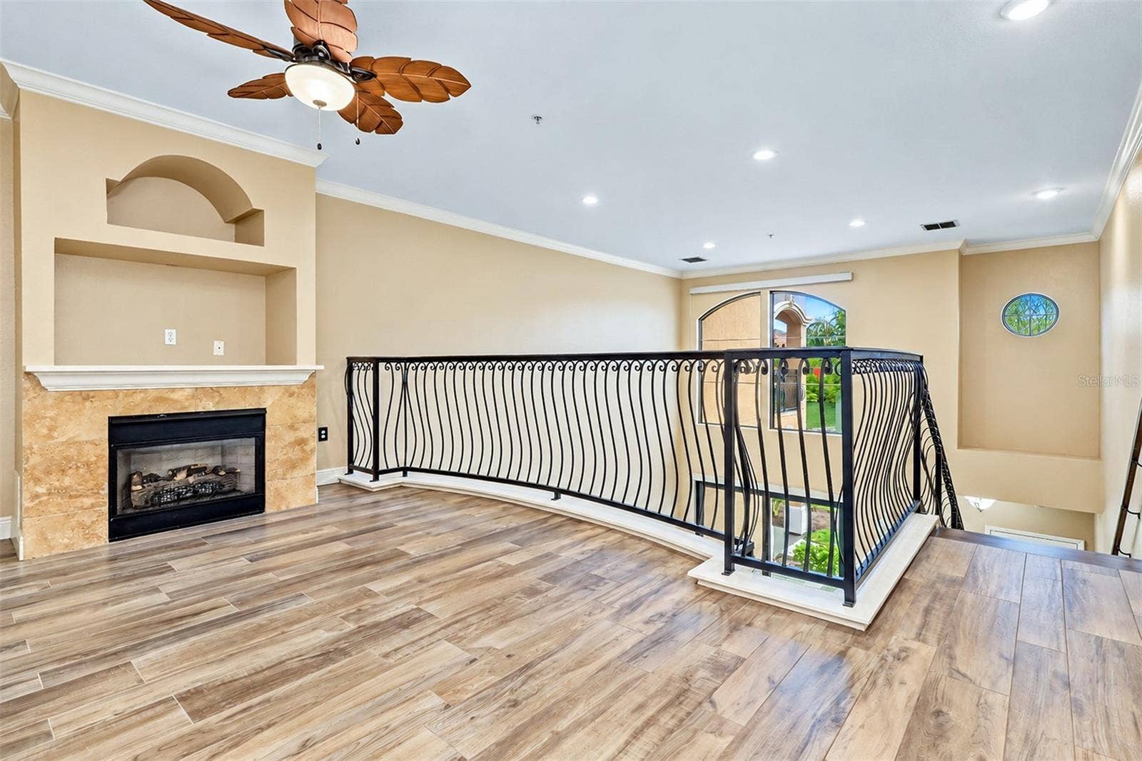 2733 VIA CIPRIANI, #815A, Clearwater, FL 33764