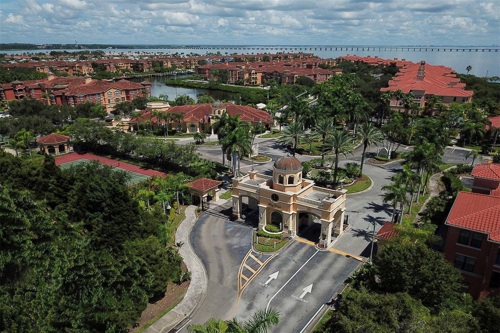 2733 VIA CIPRIANI, #815A, Clearwater, FL 33764
