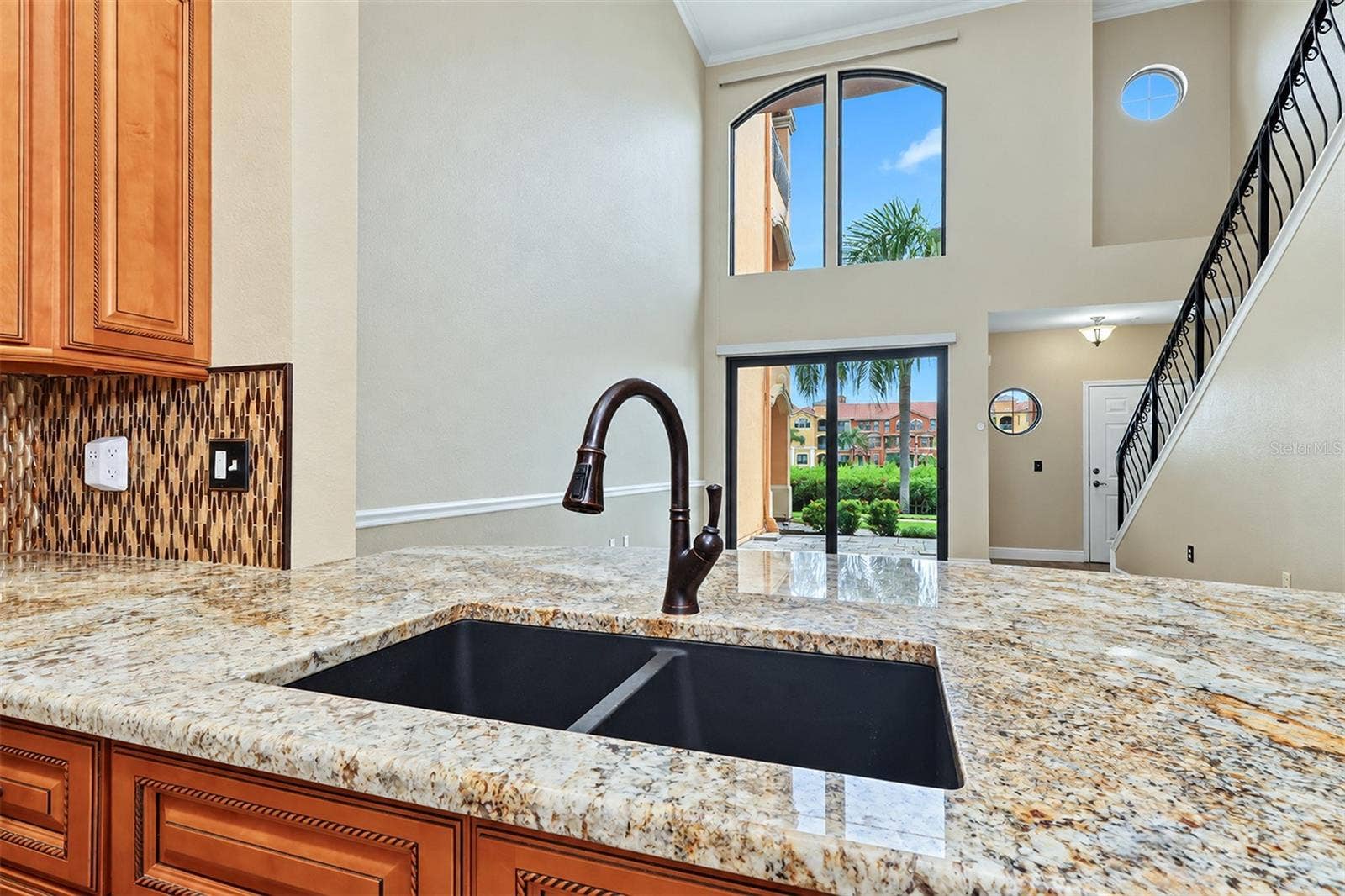 2733 VIA CIPRIANI, #815A, Clearwater, FL 33764