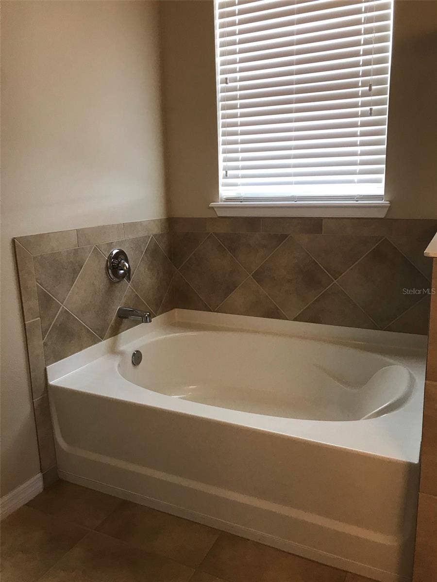 11620 STORYWOOD DRIVE, Riverview, FL 33578