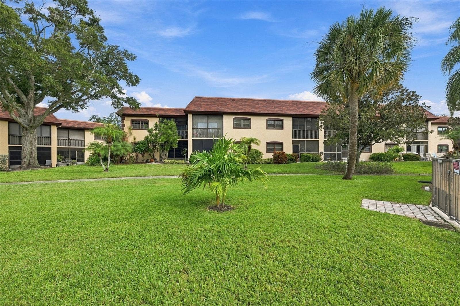 12900 VONN ROAD, #E204, Largo, FL 33774