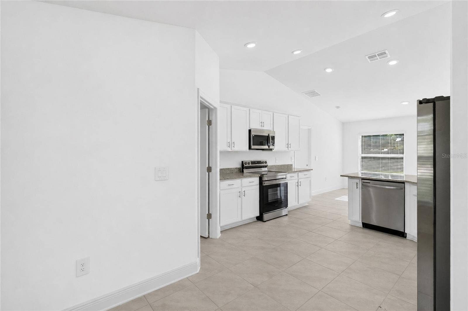 1519 ARTHUR BOULEVARD, Lakeland, FL 33801